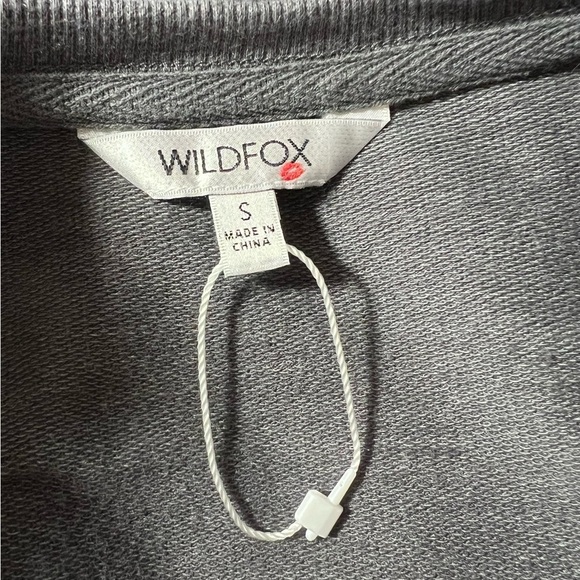 Wildfox Women’s Gray Rainbow Graphic Terry Crewneck Sweatshirt NWOT Small - Picture 6 of 7